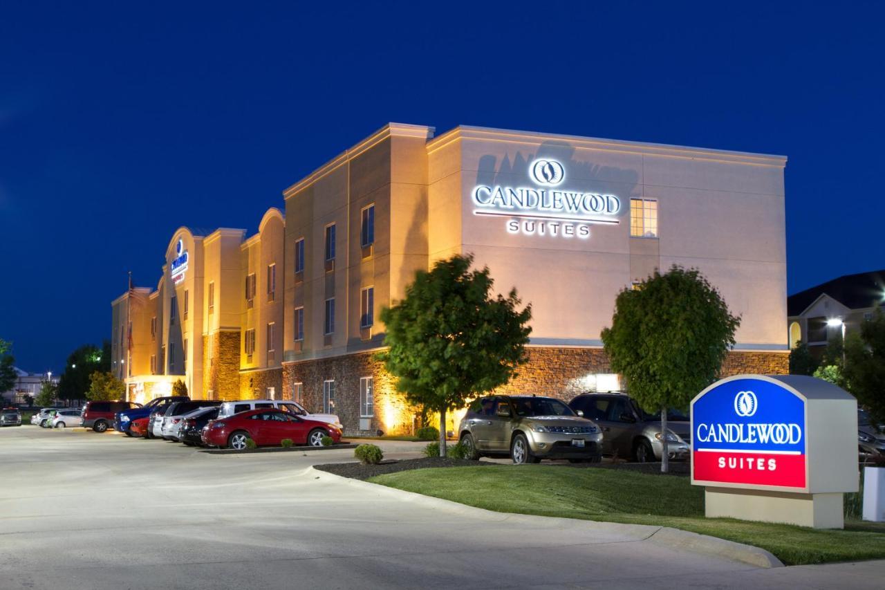 Candlewood Suites Champaign-Urbana University Area By Ihg Экстерьер фото