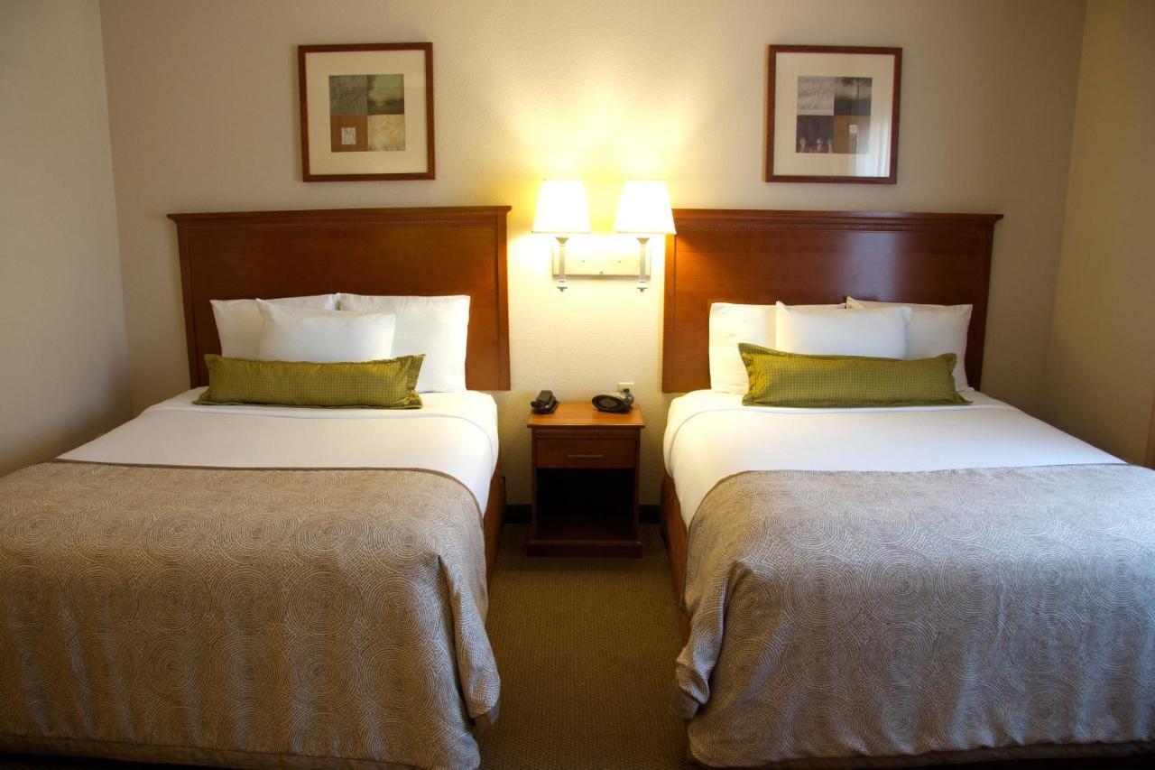 Candlewood Suites Champaign-Urbana University Area By Ihg Экстерьер фото