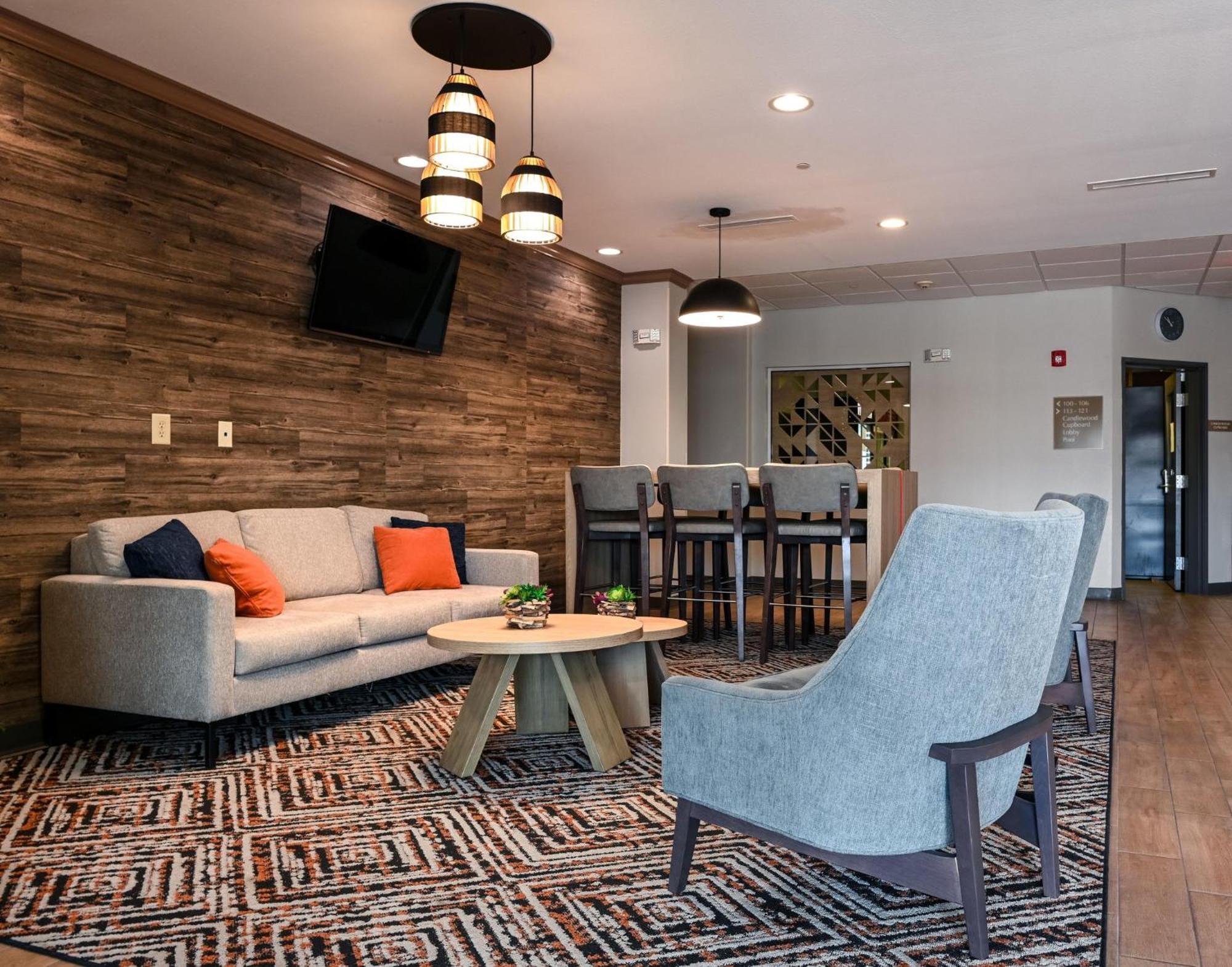 Candlewood Suites Champaign-Urbana University Area By Ihg Экстерьер фото