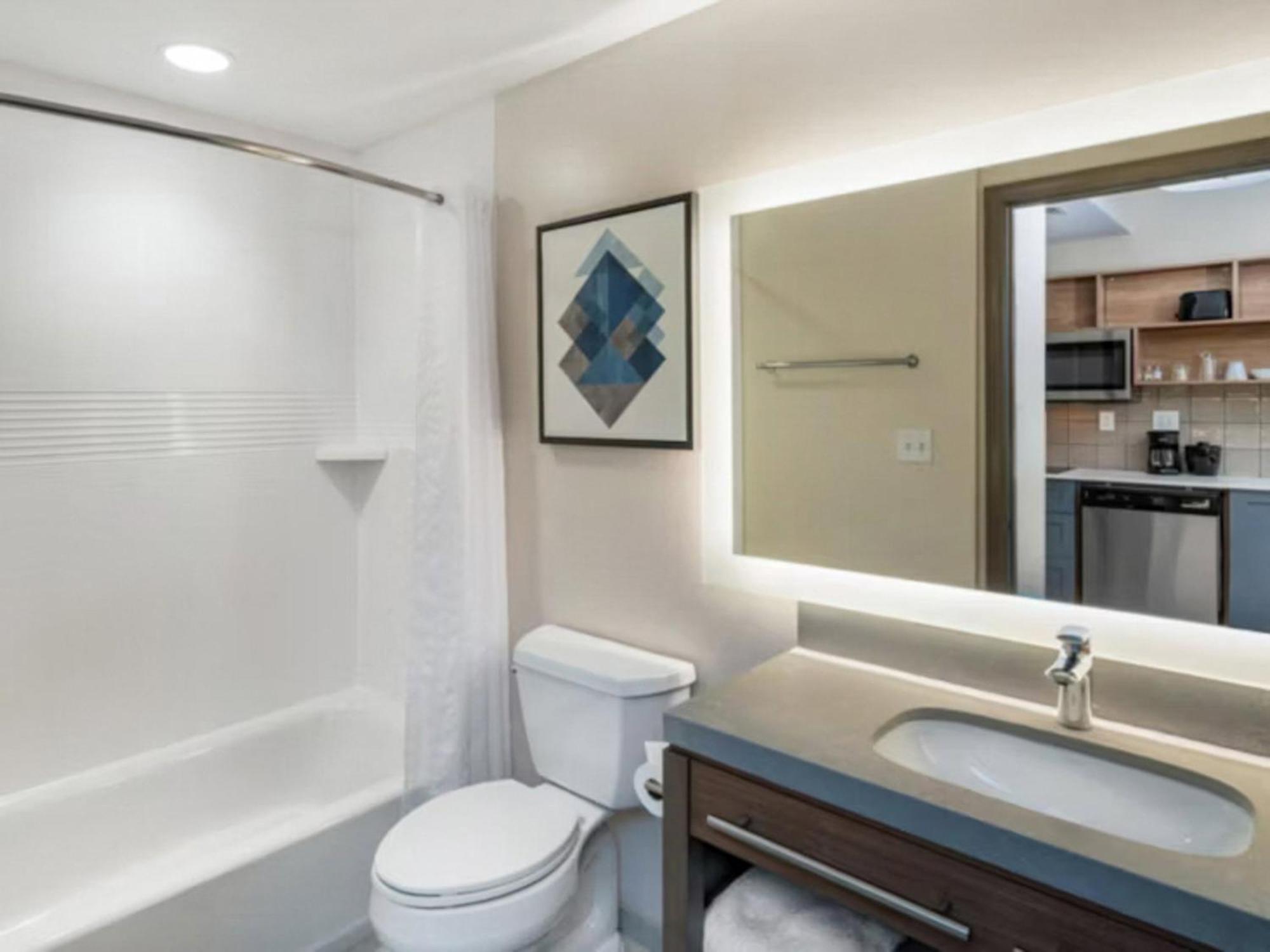 Candlewood Suites Champaign-Urbana University Area By Ihg Экстерьер фото